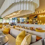 Yooma Urban Tour Eiffel Otel 3*