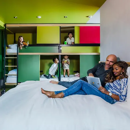 Yooma Urban Tour Eiffel