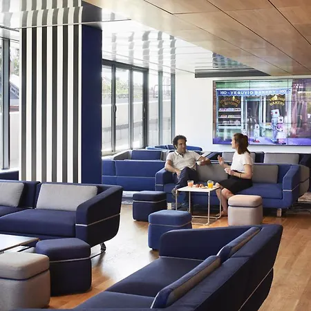 Hotell Yooma Urban Tour Eiffel Paris