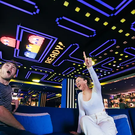 Yooma Urban Tour Eiffel 3*