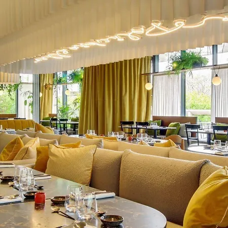 Yooma Urban Tour Eiffel ホテル