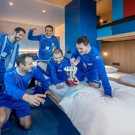 Yooma Urban Tour Eiffel ホテル 3*