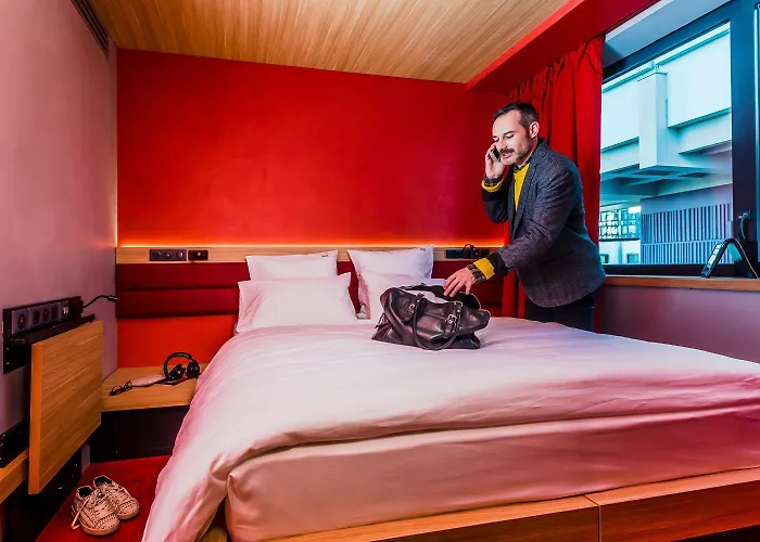 Yooma Urban Tour Eiffel 파리