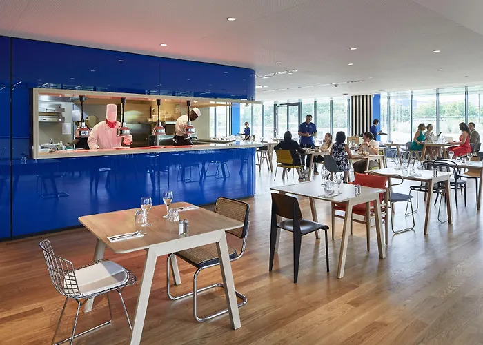 Yooma Urban Tour Eiffel 호텔 파리