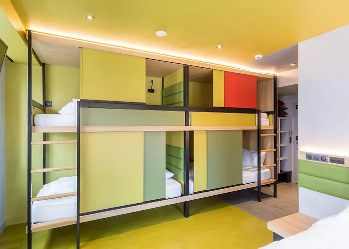 Yooma Urban Tour Eiffel 3*