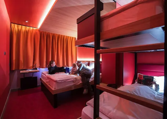 Yooma Urban Tour Eiffel