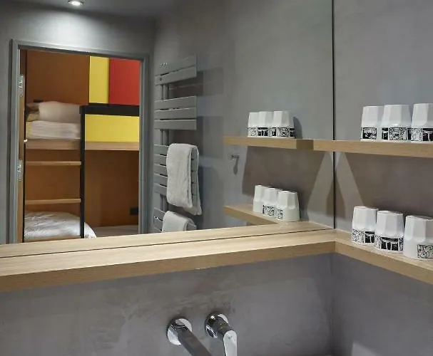 Yooma Urban Tour Eiffel 호텔 파리